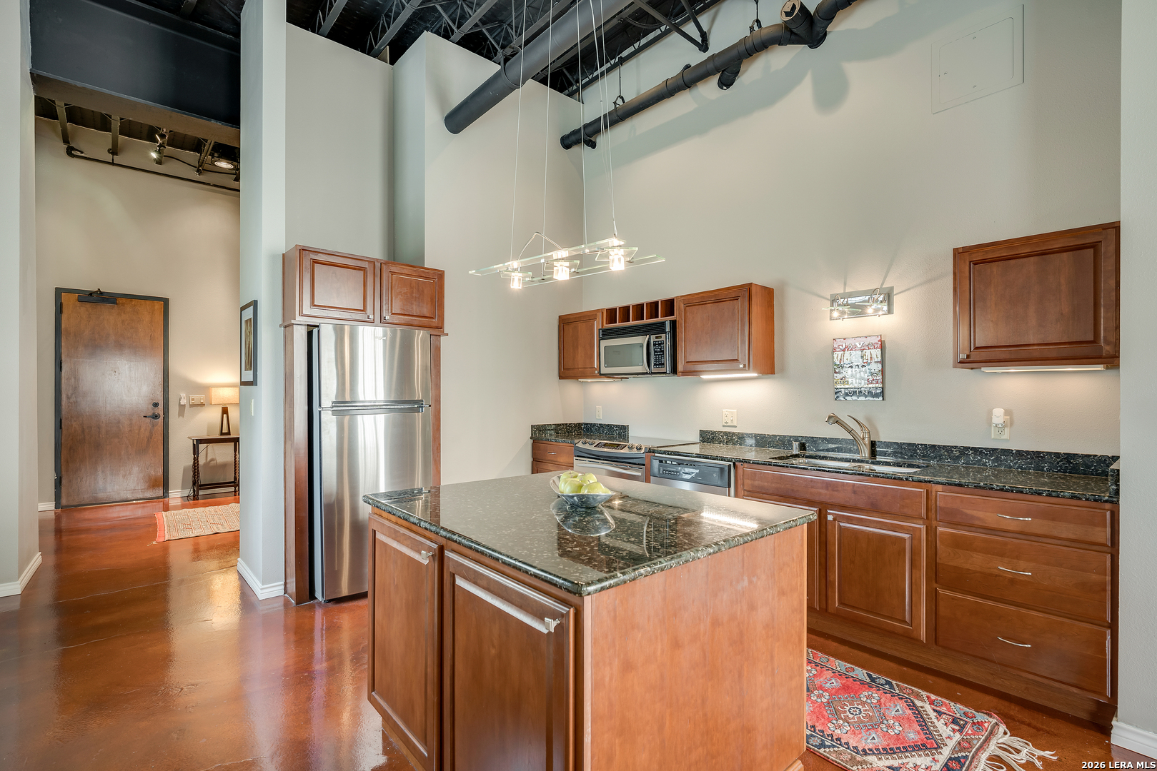 214 E Travis San Antonio TX 78205