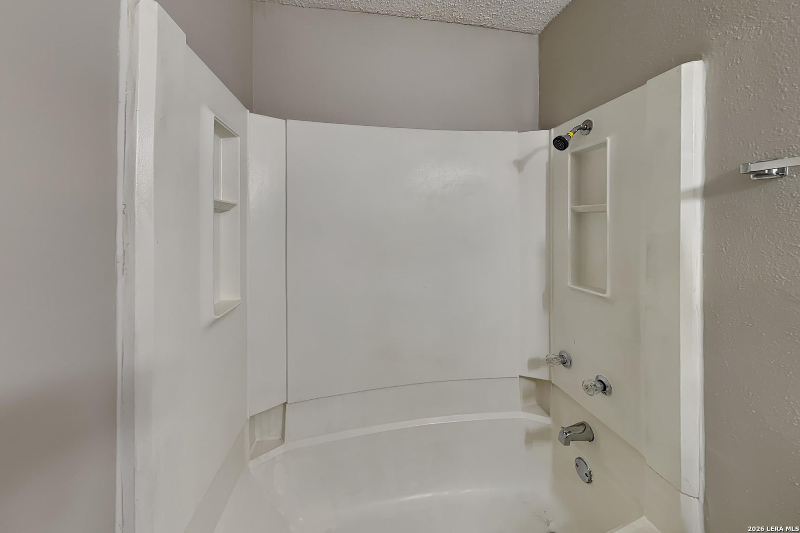 9415 Valley Moss San Antonio TX 78250