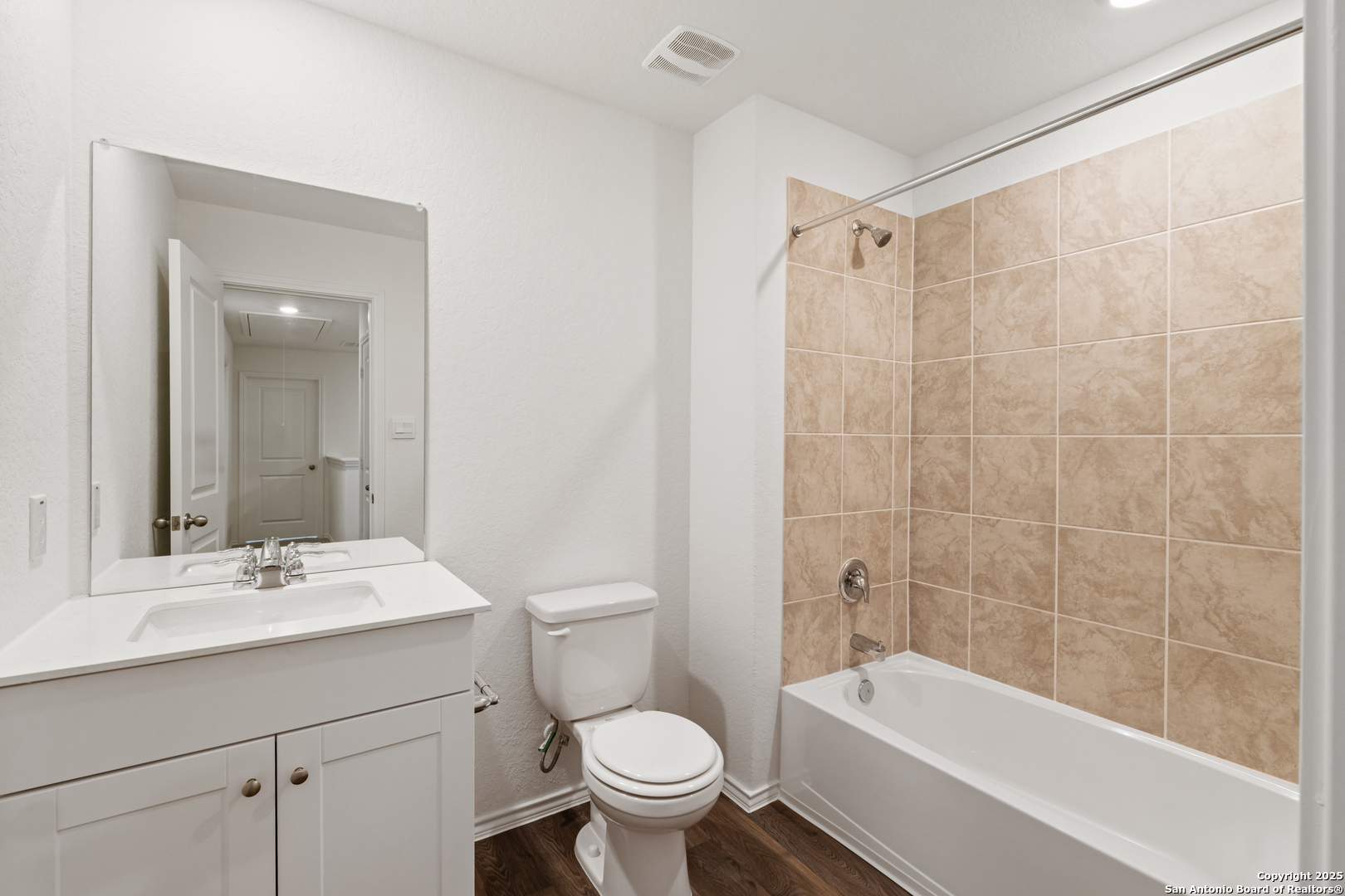5714 Bailey Downs San Antonio TX 78245