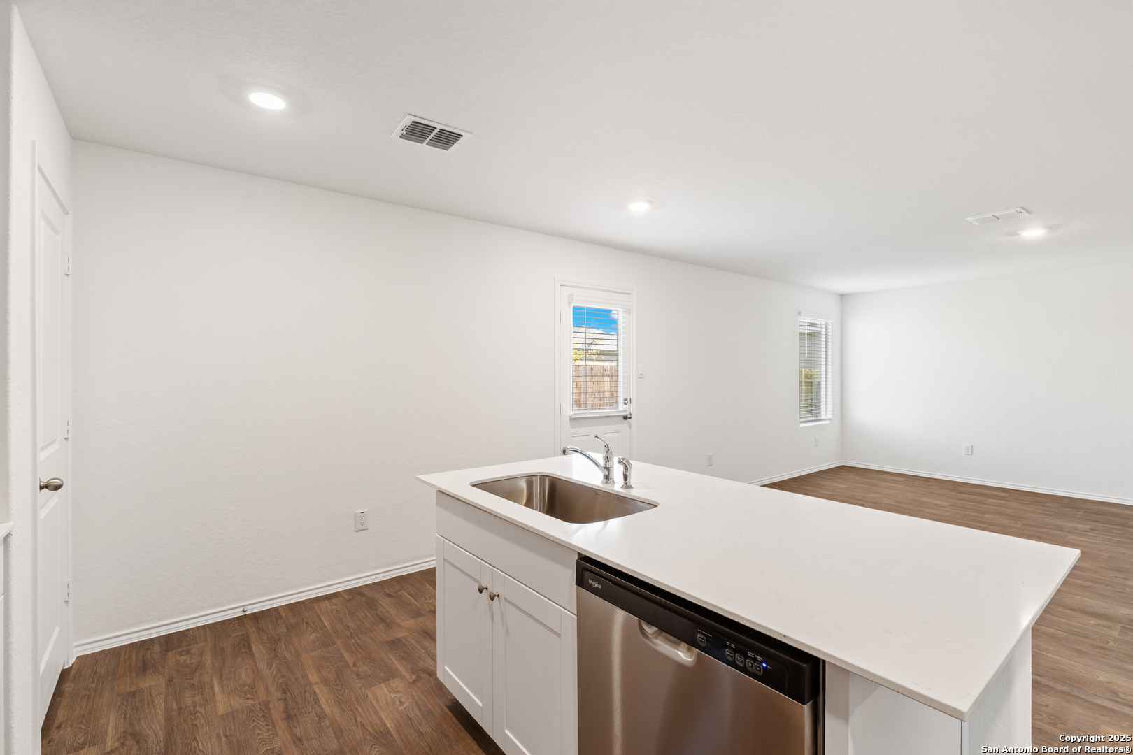 5714 Bailey Downs San Antonio TX 78245