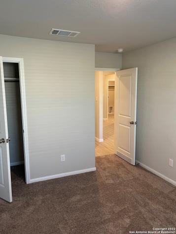 10538 Borlaug Street Converse TX 78109