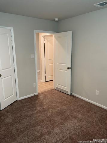 10538 Borlaug Street Converse TX 78109