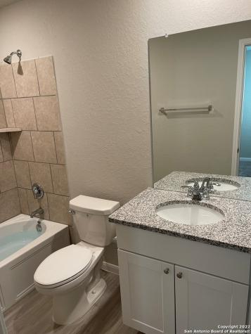 10538 Borlaug Street Converse TX 78109