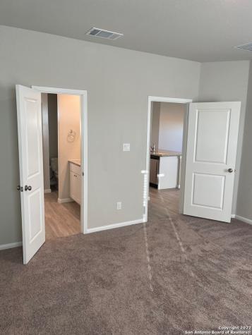 10538 Borlaug Street Converse TX 78109