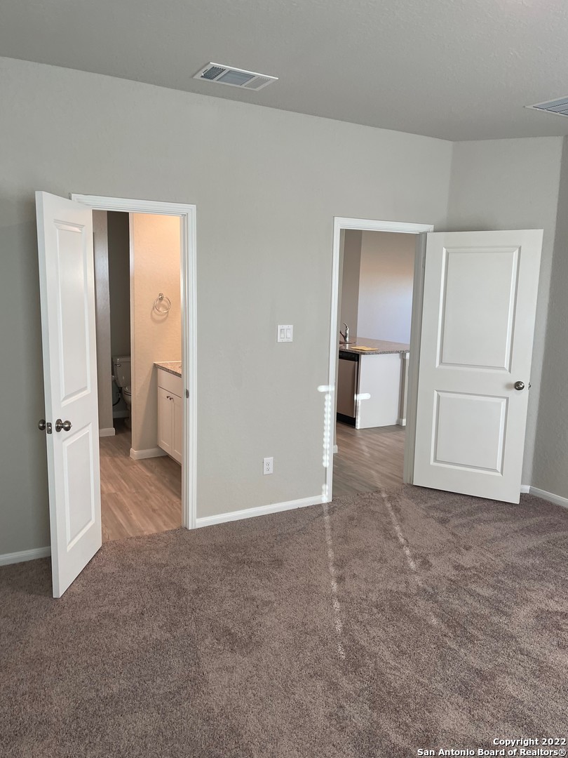 10538 Borlaug Street Converse TX 78109