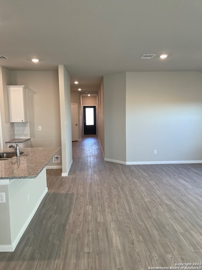 10538 Borlaug Street Converse TX 78109