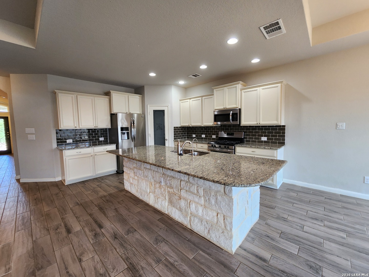 338 Oak Creek Way New Braunfels TX 78130