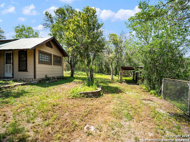 932 Toepperwein Road Converse TX 78109