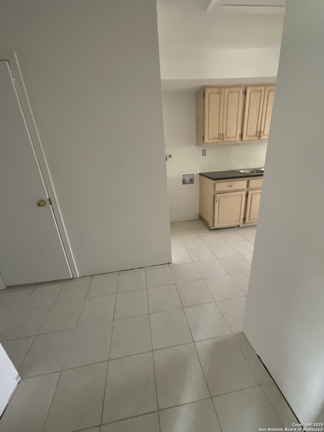 1218 Gardina San Antonio TX 78201