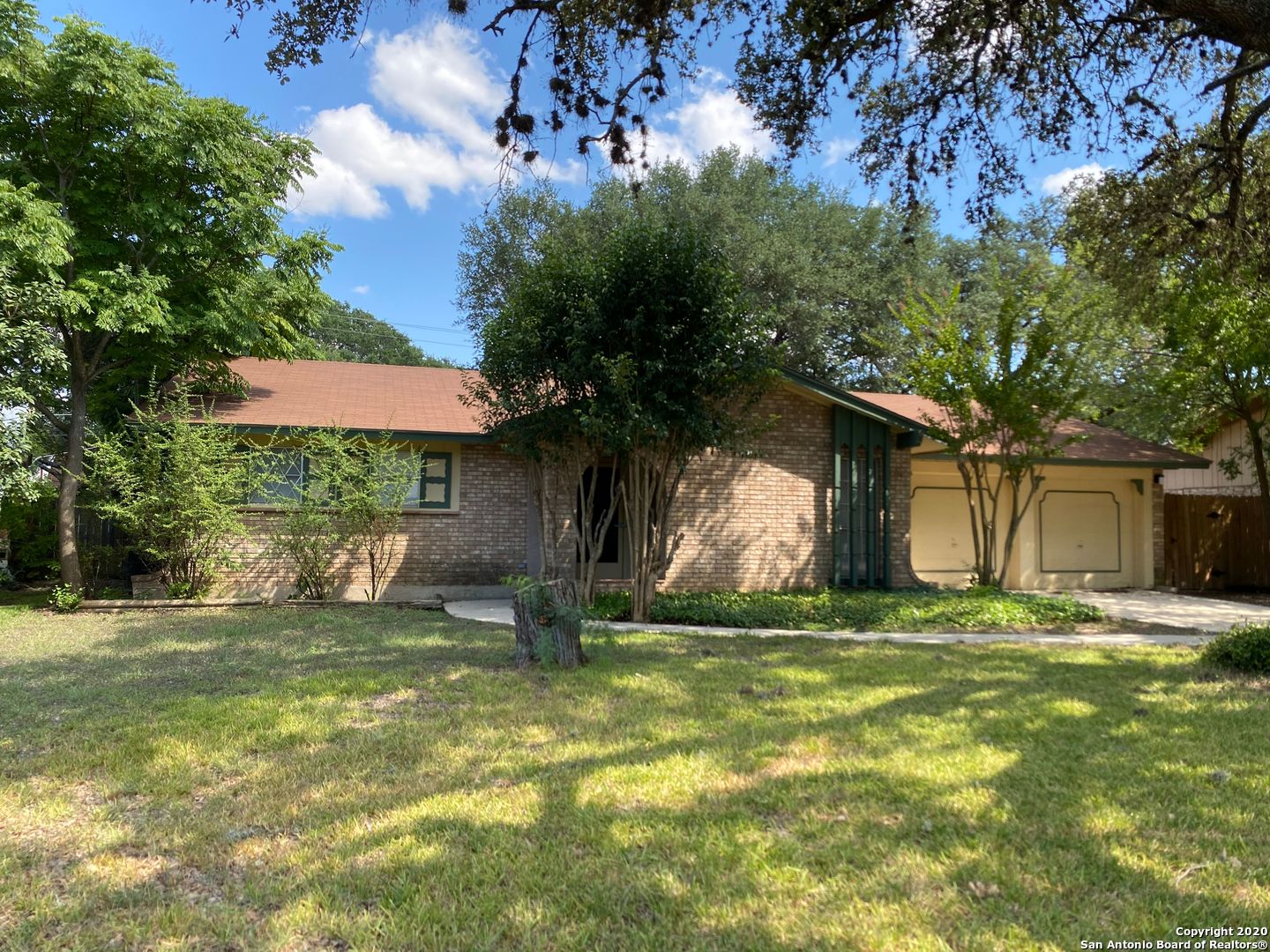 6718 N Forest Bend San Antonio TX 78240