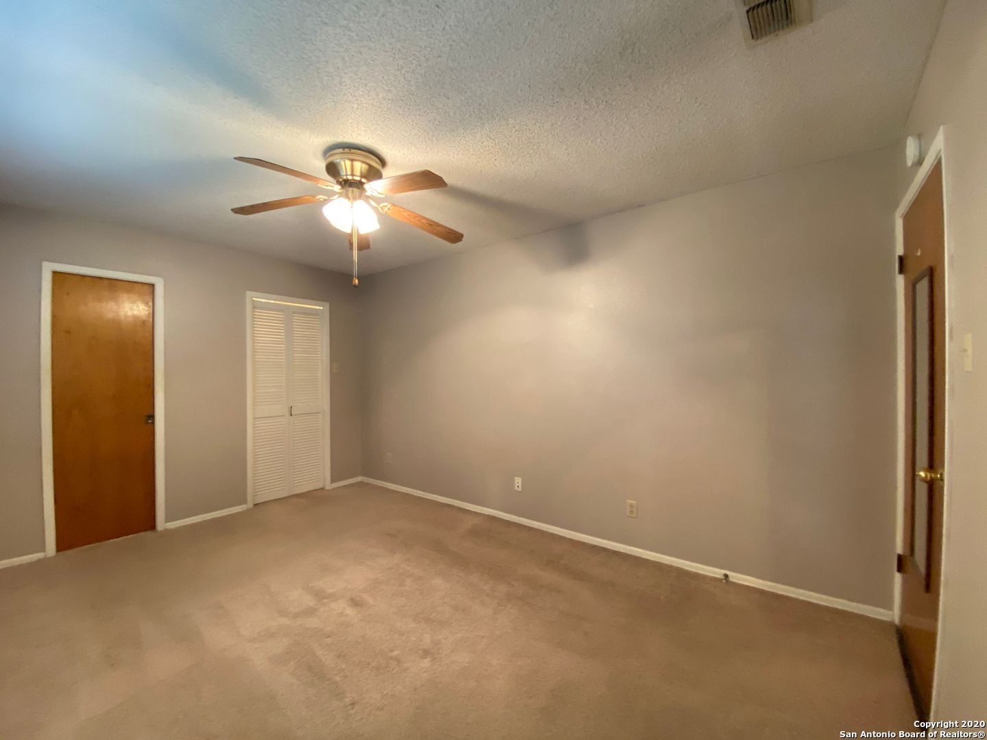 6718 N Forest Bend San Antonio TX 78240