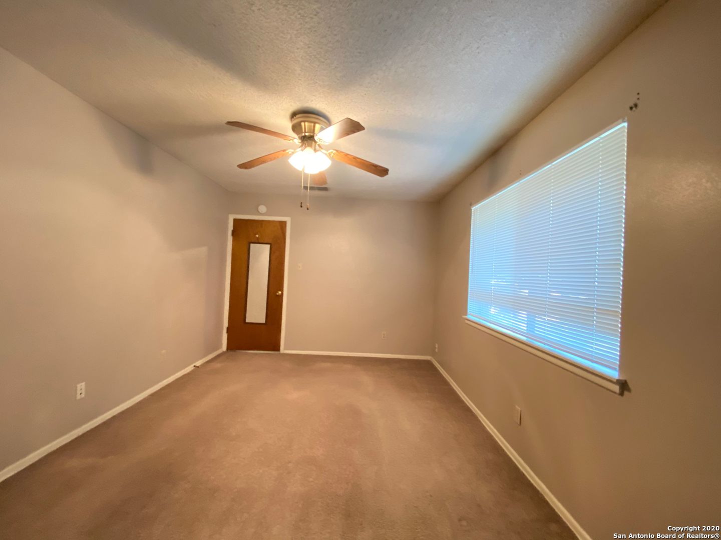 6718 N Forest Bend San Antonio TX 78240