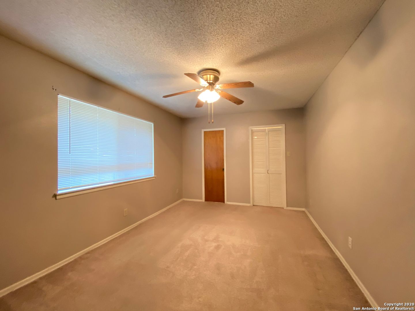 6718 N Forest Bend San Antonio TX 78240