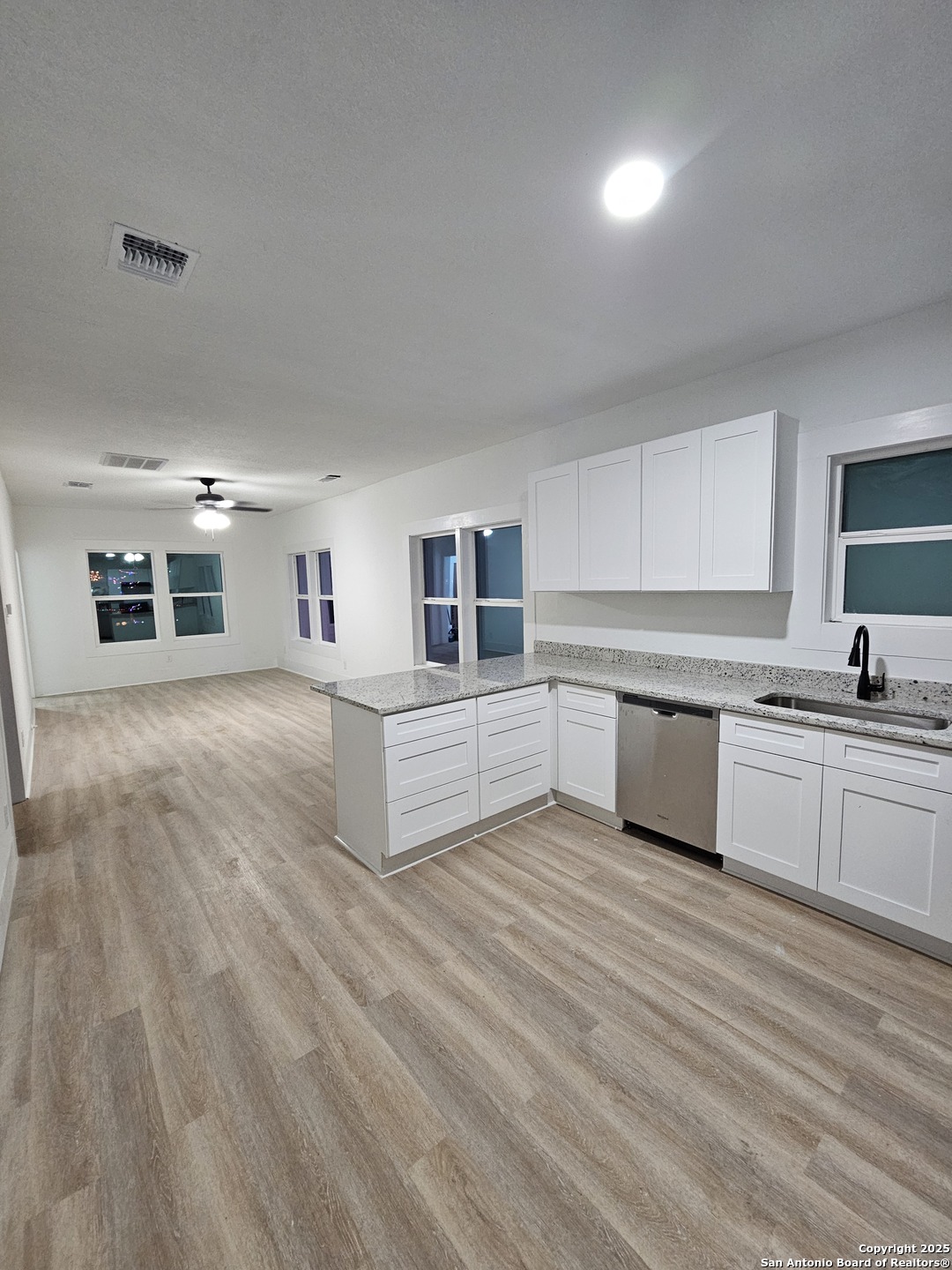 1827 Ashby San Antonio TX 78201