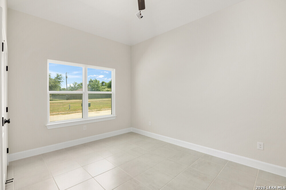 405 Park Circle Hondo TX 78861