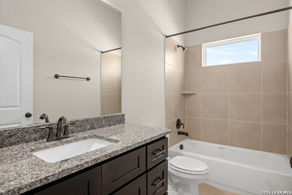 405 Park Circle Hondo TX 78861