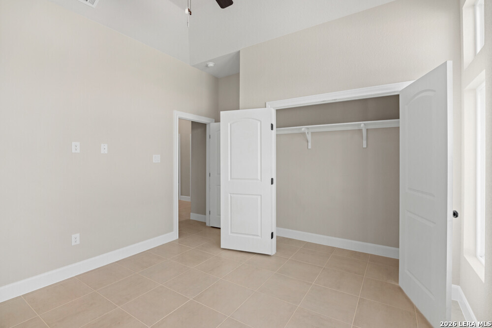 405 Park Circle Hondo TX 78861