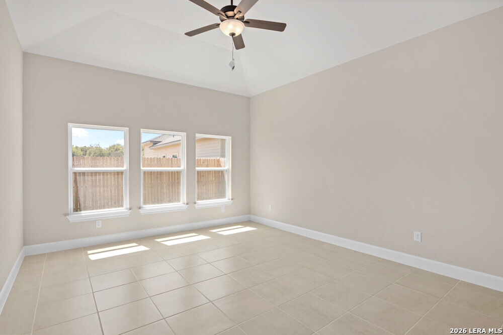 405 Park Circle Hondo TX 78861