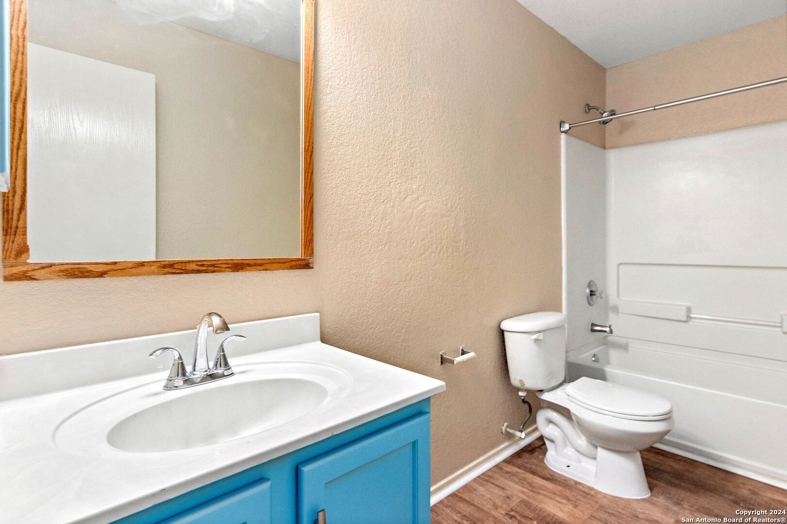 216 Willow Crest Cibolo TX 78108