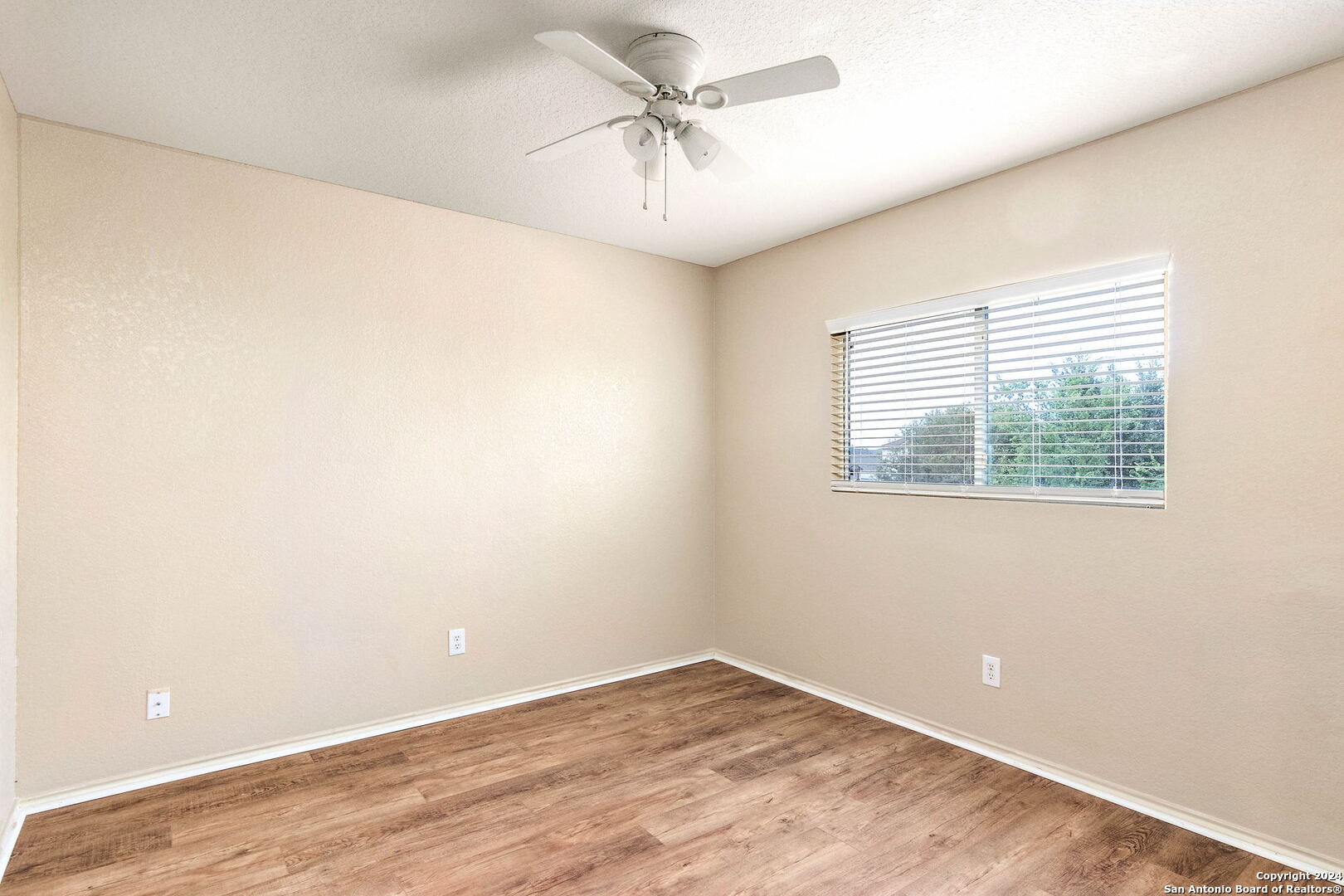 216 Willow Crest Cibolo TX 78108