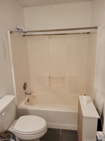 5218 Bluff San Antonio TX 78228