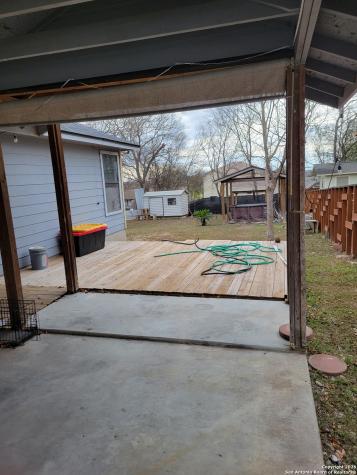 5218 Bluff San Antonio TX 78228
