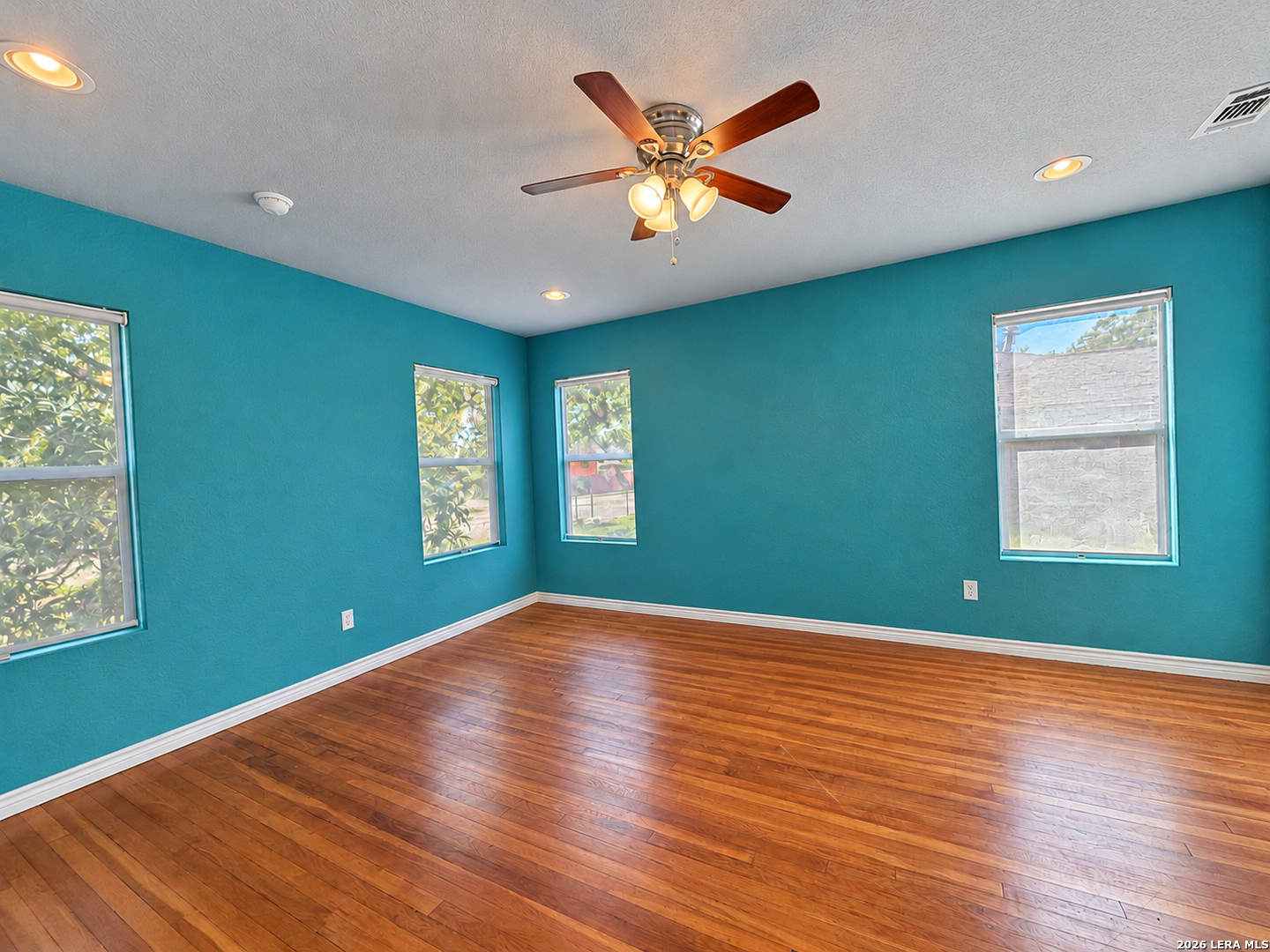 1407 Steves Avenue San Antonio TX 78210
