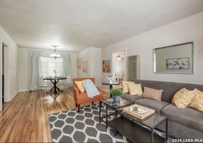 319 Mink San Antonio TX 78213