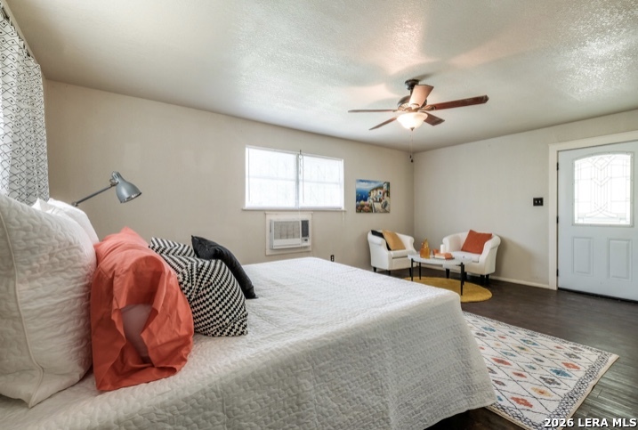 319 Mink San Antonio TX 78213
