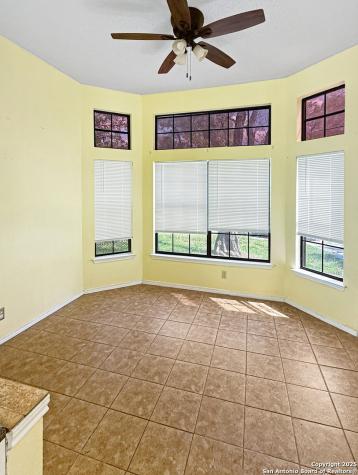 9383 Village Lance San Antonio TX 78250