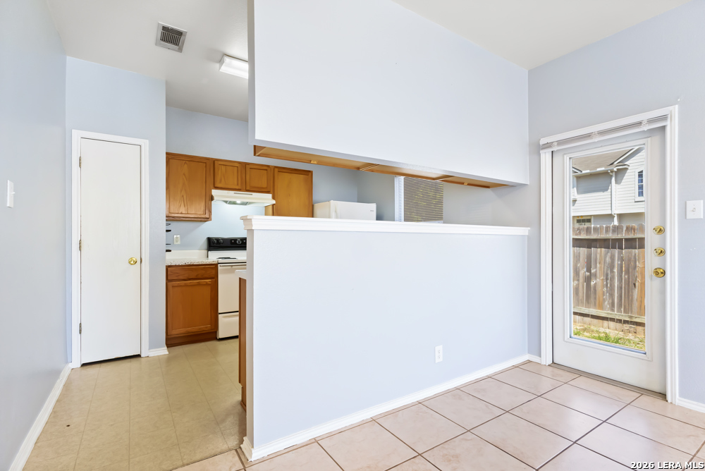 2735 Crown Hollow San Antonio TX 78251