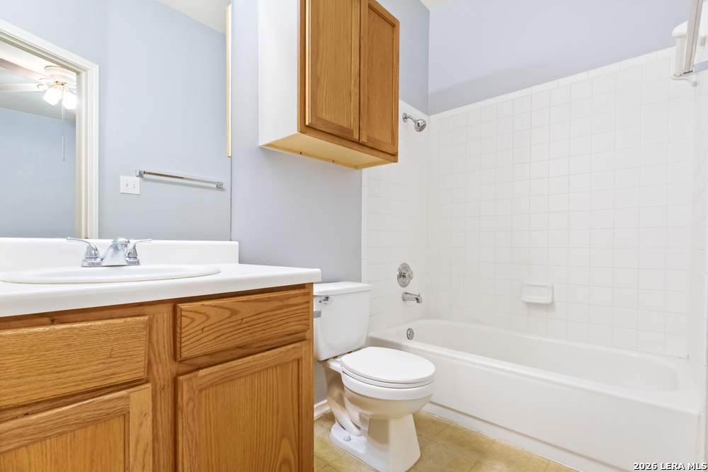 2735 Crown Hollow San Antonio TX 78251