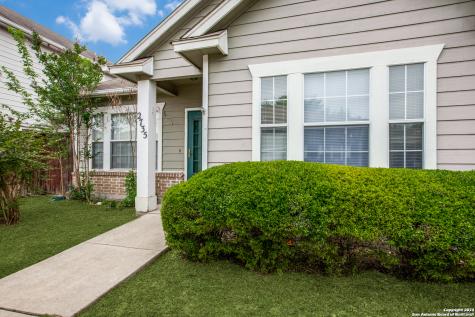 2735 Crown Hollow San Antonio TX 78251