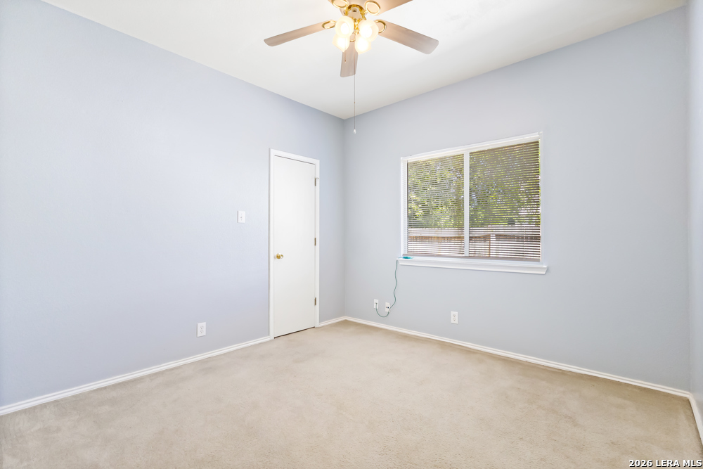2735 Crown Hollow San Antonio TX 78251