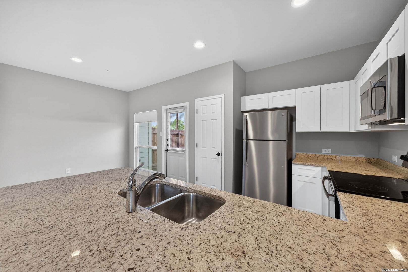 4110 Swans Landing San Antonio TX 78217