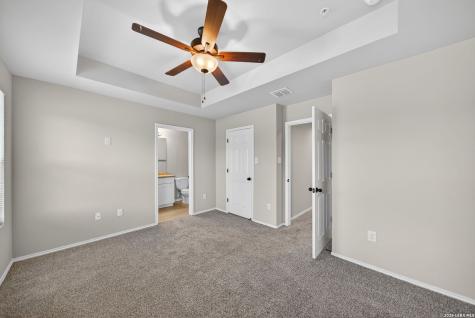 4110 Swans Landing San Antonio TX 78217