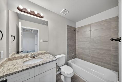 4110 Swans Landing San Antonio TX 78217