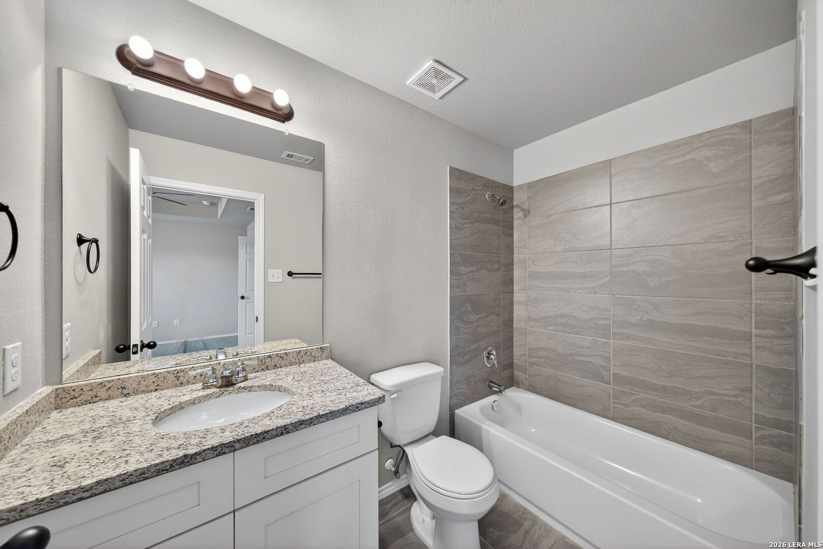 4110 Swans Landing San Antonio TX 78217