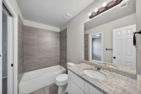 4110 Swans Landing San Antonio TX 78217