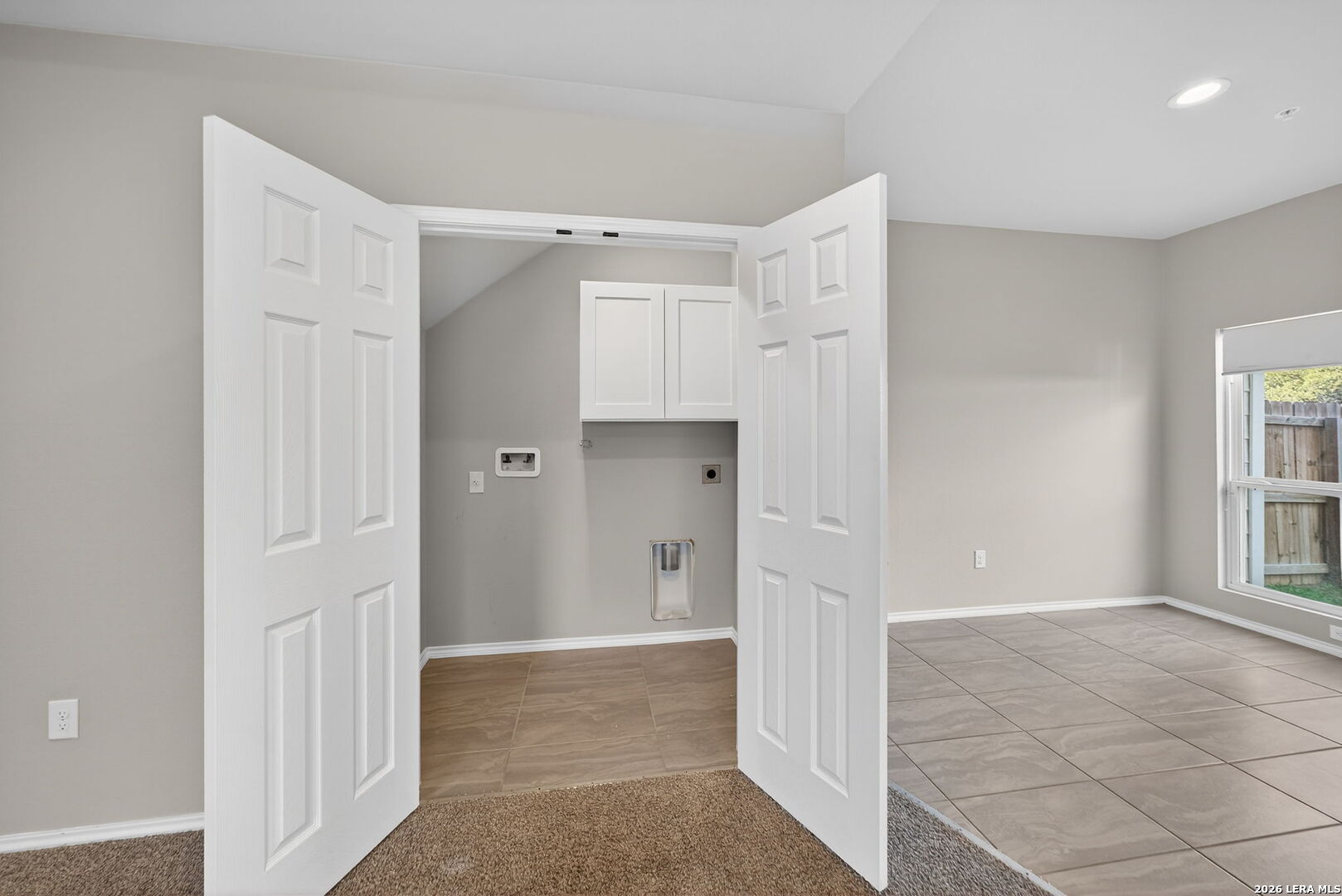 4110 Swans Landing San Antonio TX 78217