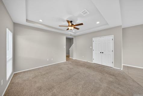 4110 Swans Landing San Antonio TX 78217
