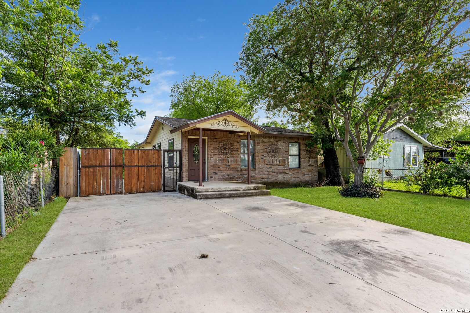 2114 Fitch San Antonio TX 78211