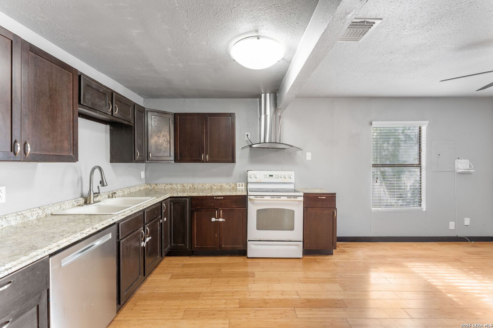 2114 Fitch San Antonio TX 78211
