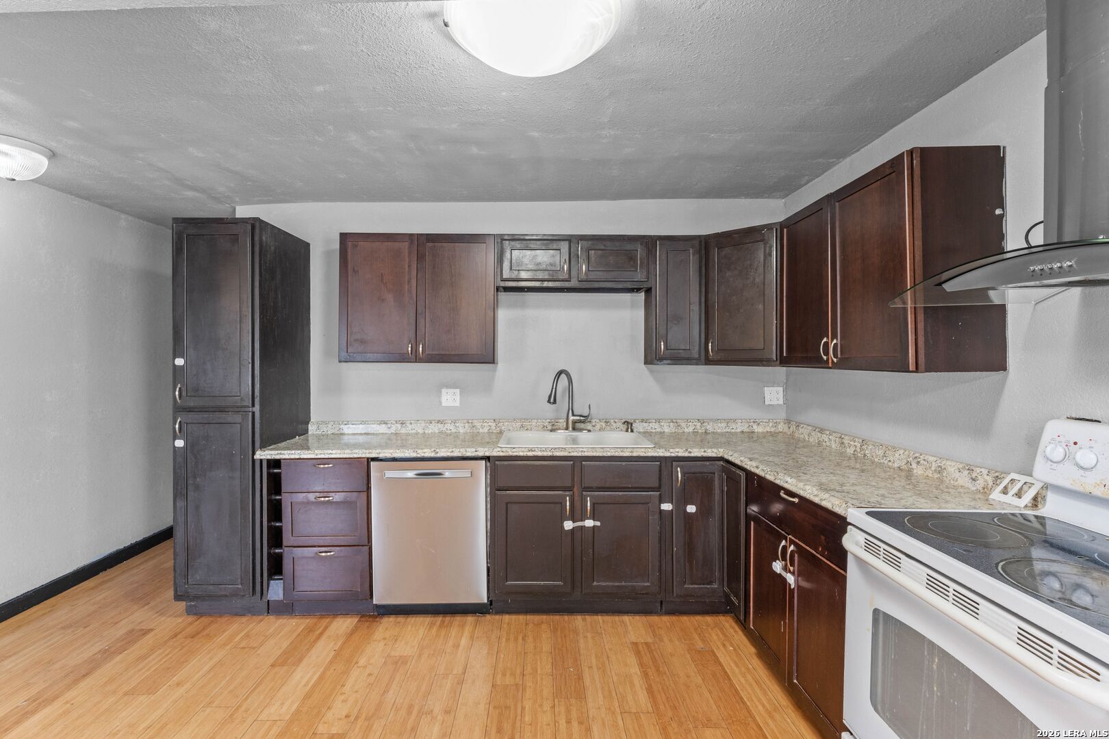 2114 Fitch San Antonio TX 78211