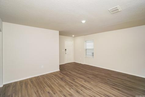 10710 Butterfly Pass San Antonio TX 78224