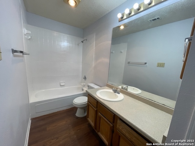 6302 Bostonian San Antonio TX 78218