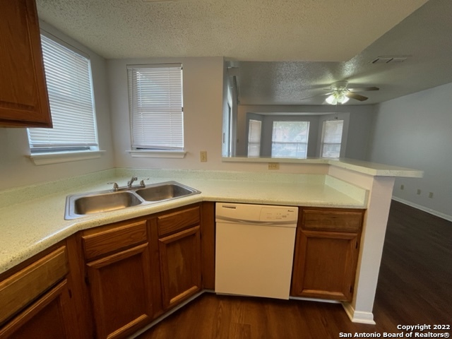 6302 Bostonian San Antonio TX 78218