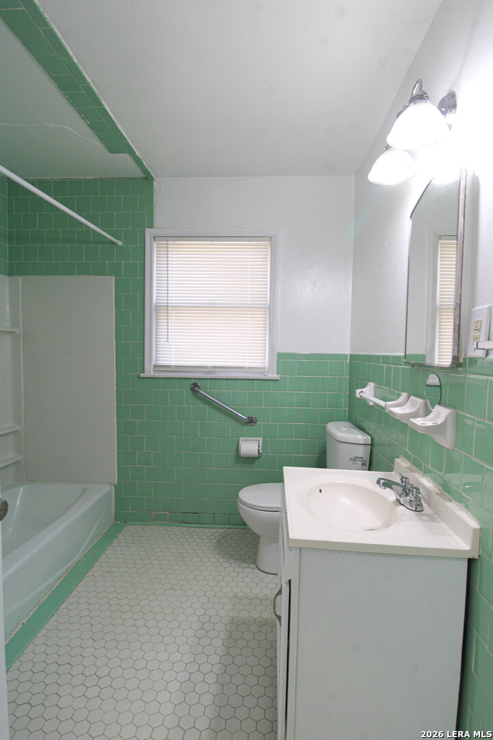 306 Overhill San Antonio TX 78228
