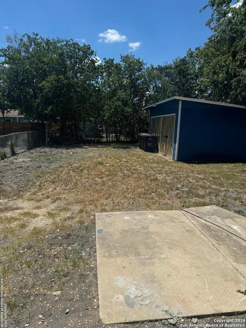 922 Mcilvaine San Antonio TX 78201