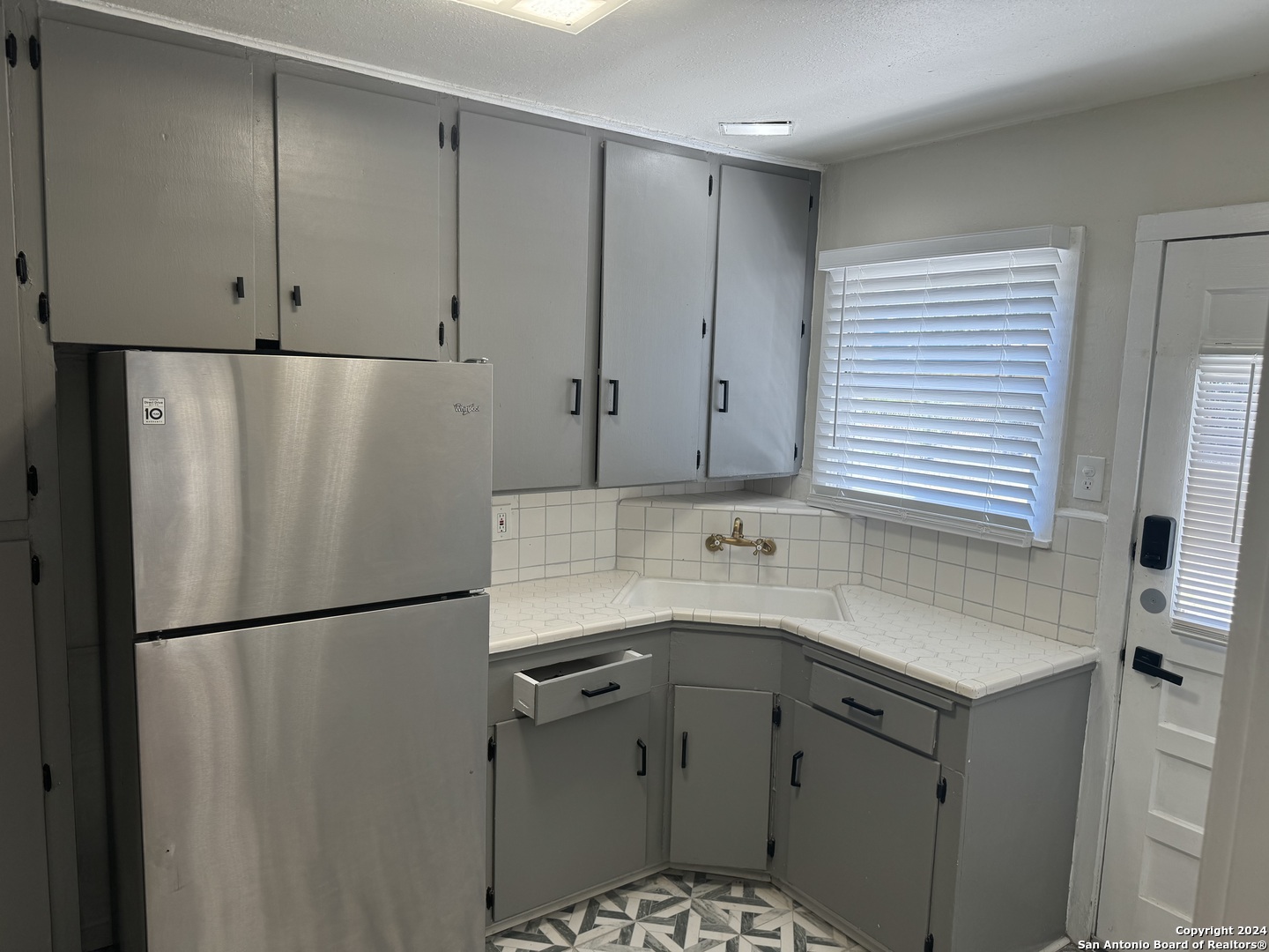 922 Mcilvaine San Antonio TX 78201
